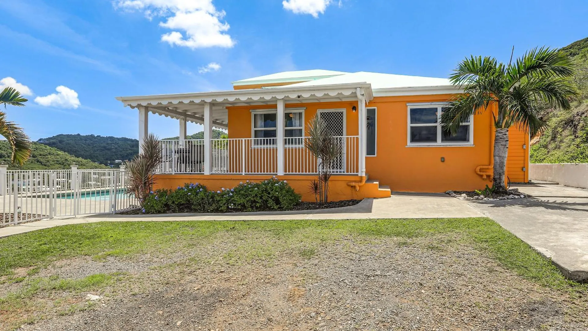 Breezy St Croix Bungalow With Pool And Ocean Views! Christiansted 0*,
